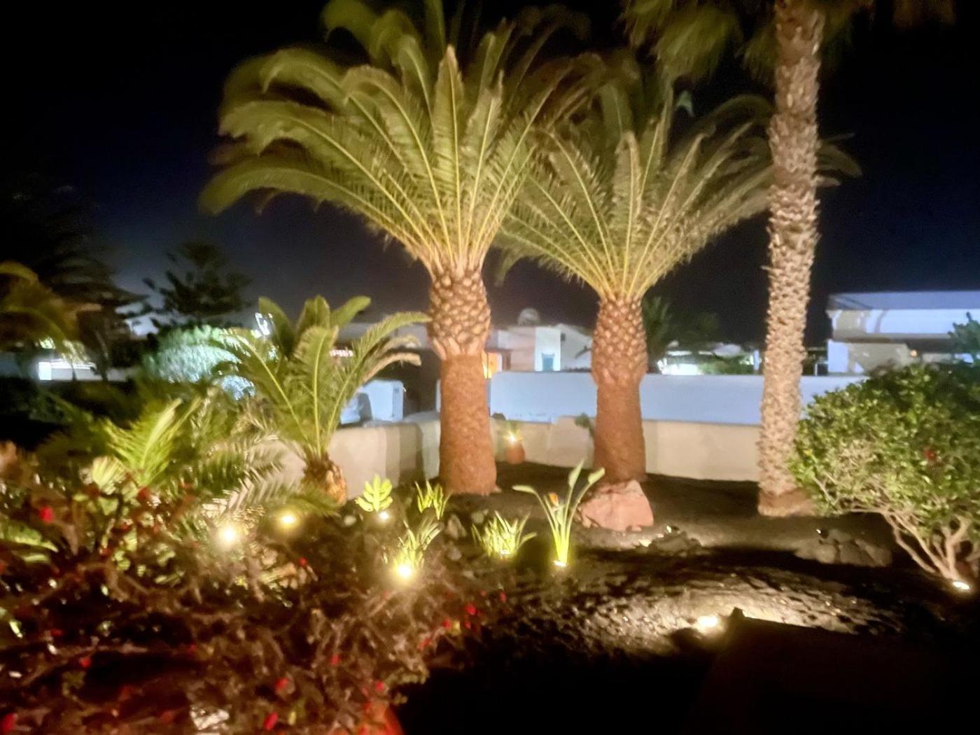 Villa Casa Karoline With A Sunny Terrace, Heated Pool, Comfort And Privacy In A Quiet Neighborhood Плая Бланка Екстериор снимка